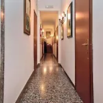 Crispi 住宿加早餐酒店 卡塔尼亚