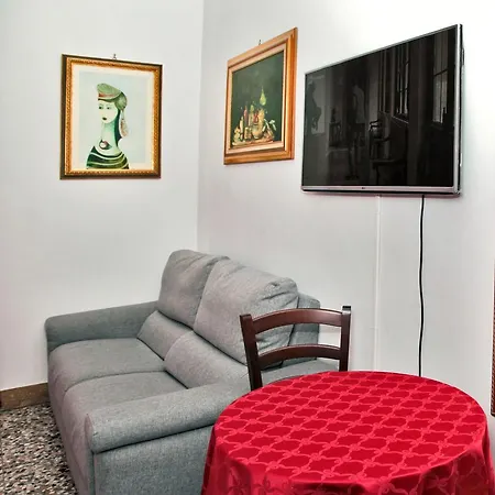 Crispi Nocleg ze śniadaniem Katania